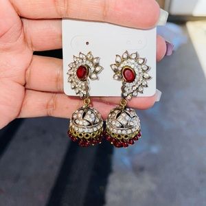 Earrings red